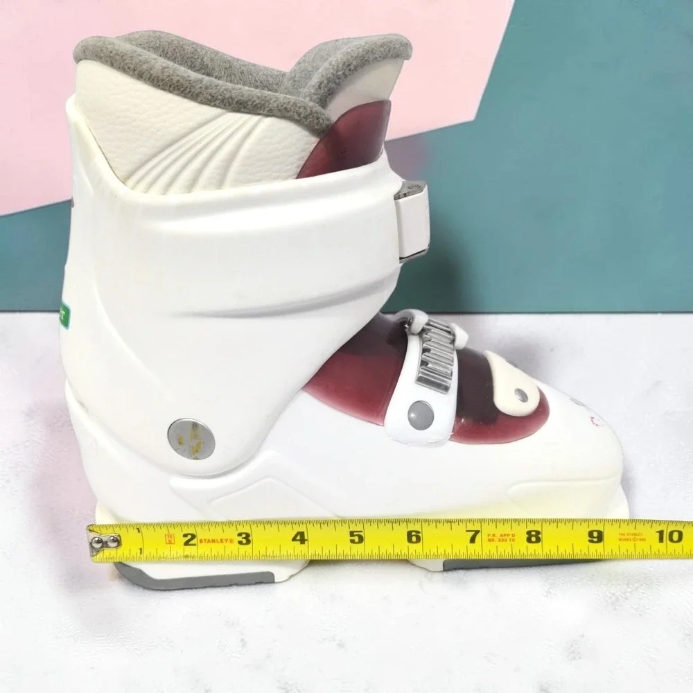 Dalbello Lilly 2 Girls Ski Boots Size 22.5 Mondo US 3.5-4.5 White Burgundy 262mm